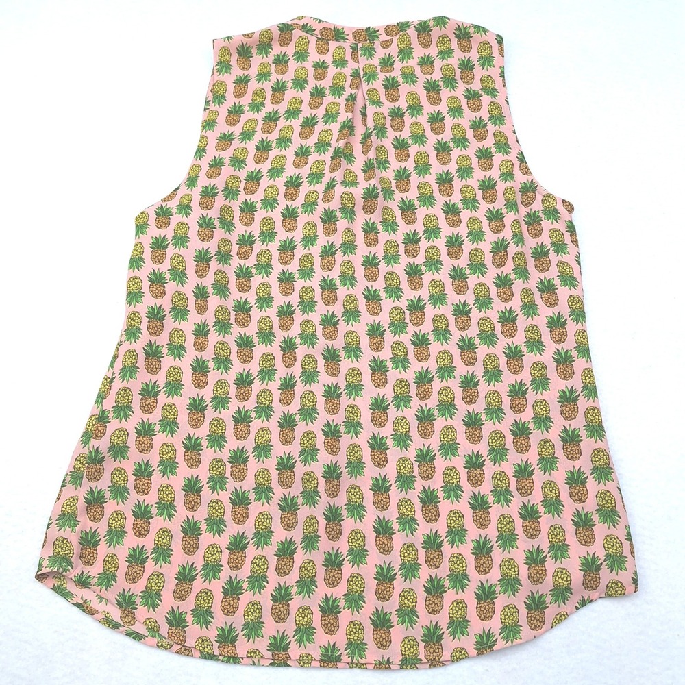 The Limited Blouse Womens Medium Pink Pineapple Print Sleeveless V-Neck Kitsch‎ - Picture 3 of 10